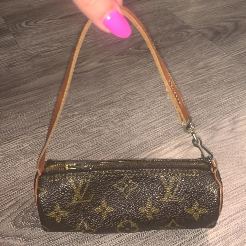 Louis Vuitton Monogram Papillon Pouch